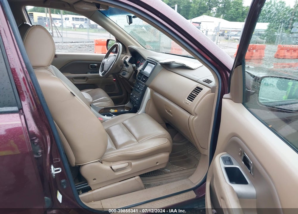 2007 HONDA PILOT EX-L VIN: 5FNYF18767B017311