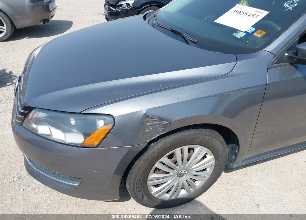 2015 VOLKSWAGEN PASSAT 1.8T S VIN: 1VWAS7A34FC010020