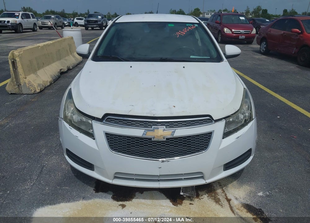 2014 CHEVROLET CRUZE 1LT AUTO VIN: 1G1PC5SB7E7117809