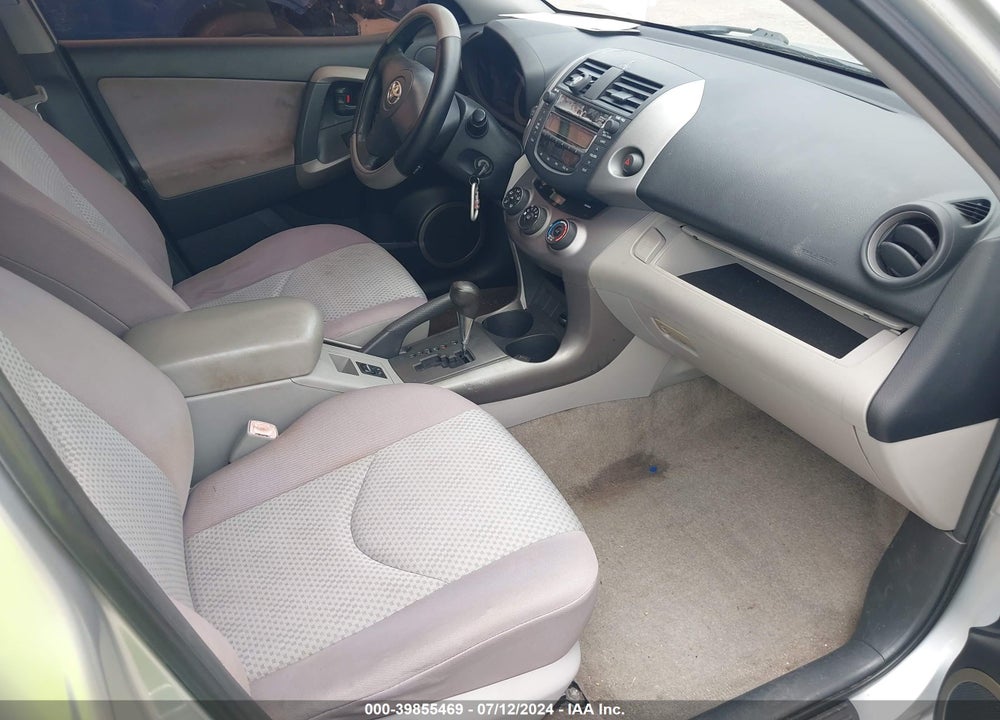 2006 TOYOTA RAV4 VIN: JTMZD33V565018302