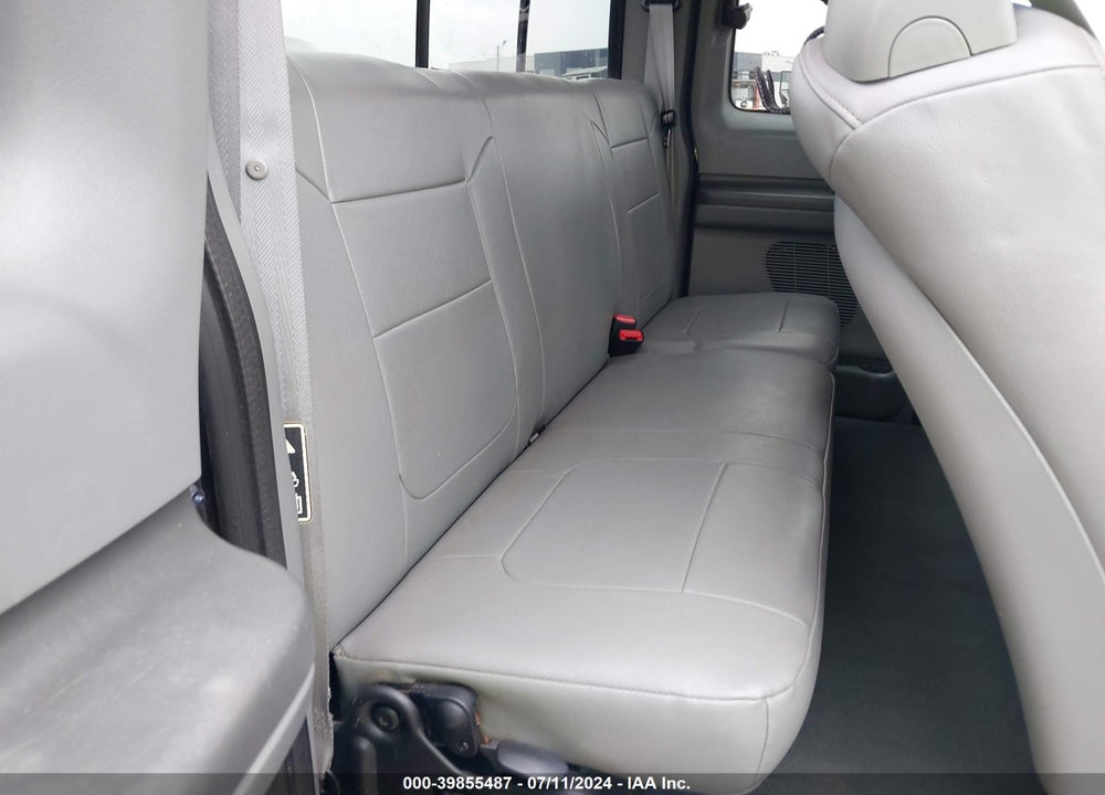 2004 FORD F-250 LARIAT/XL/XLT VIN: 1FTNX20L24EB20320