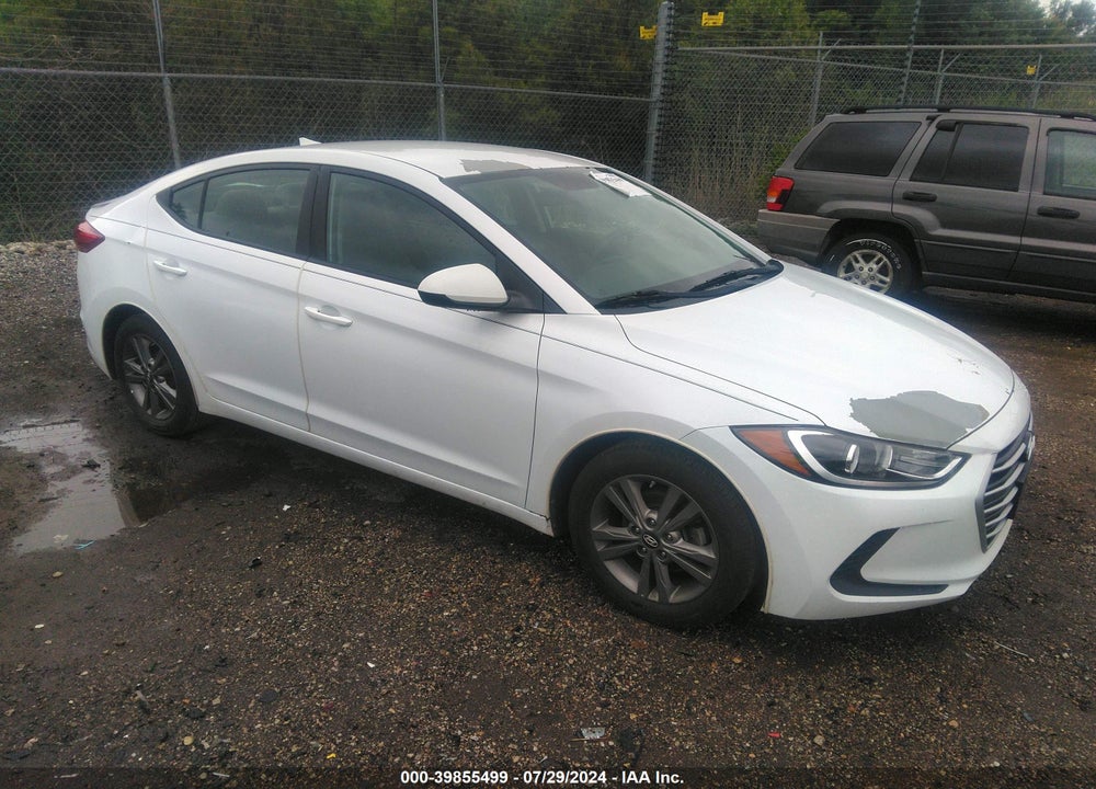 2017 HYUNDAI ELANTRA SE VIN: 5NPD84LF1HH004039