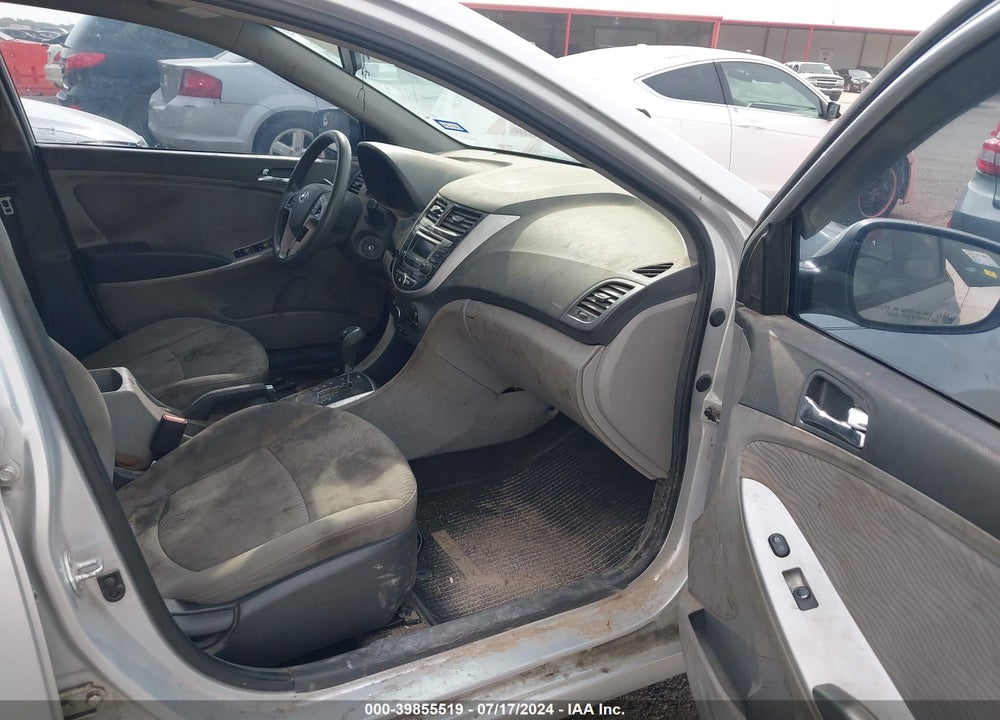 2014 HYUNDAI ACCENT GLS VIN: KMHCU4AE5EU615366