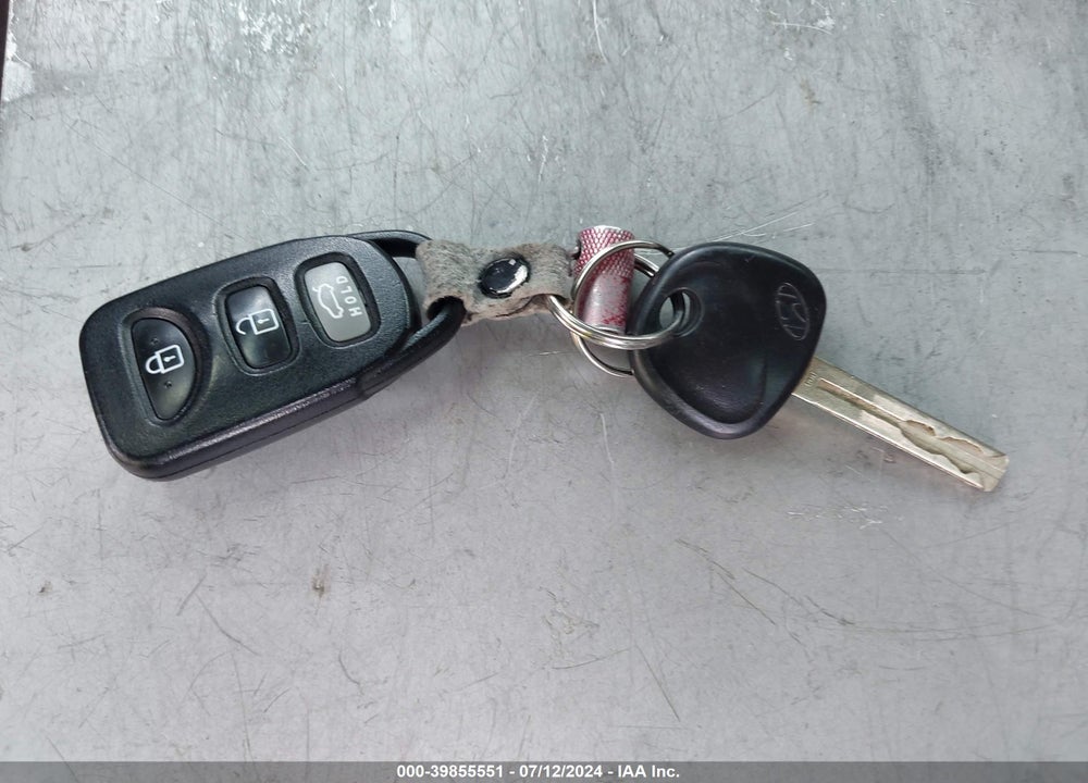 2014 HYUNDAI SONATA GLS VIN: 5NPEB4ACXEH850826
