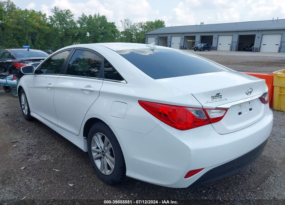 2014 HYUNDAI SONATA GLS VIN: 5NPEB4ACXEH850826
