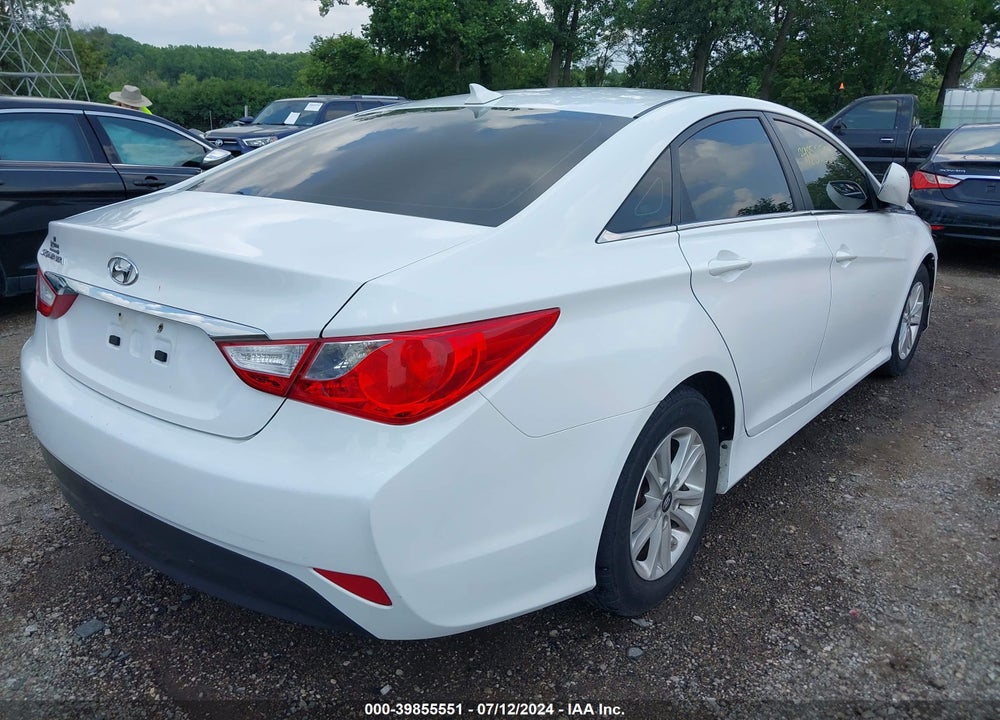 2014 HYUNDAI SONATA GLS VIN: 5NPEB4ACXEH850826