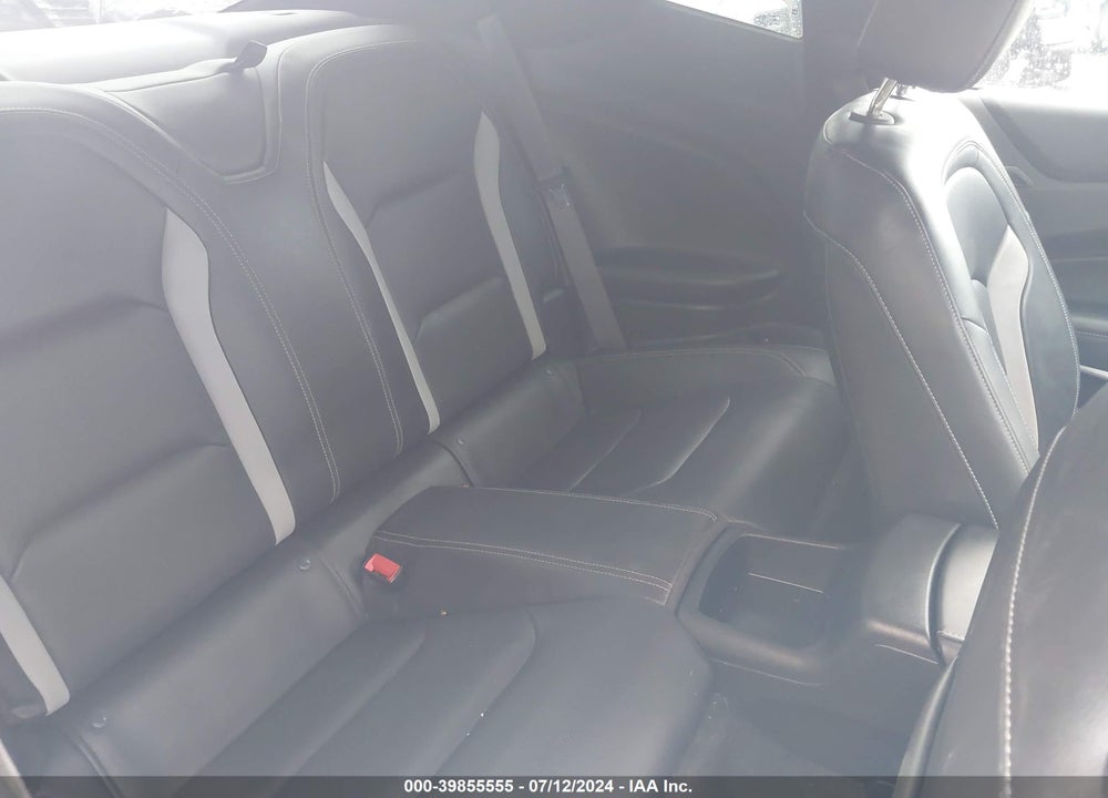 2021 CHEVROLET CAMARO RWD 2LT VIN: 1G1FD1RS5M0123736