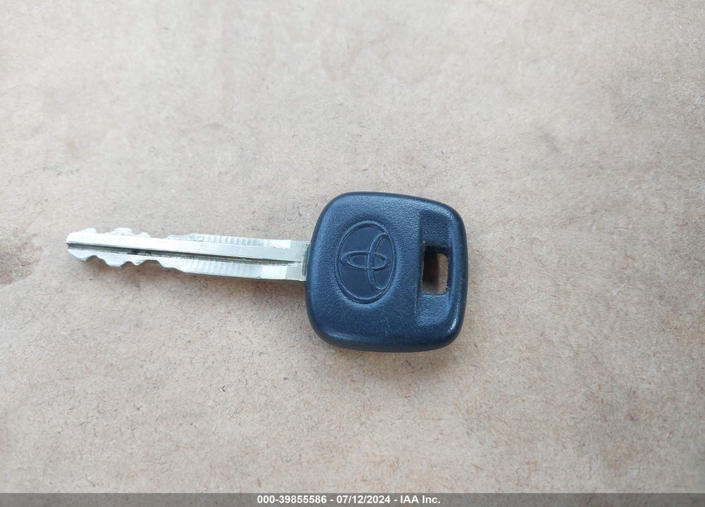 2007 TOYOTA YARIS VIN: JTDBT923871055893