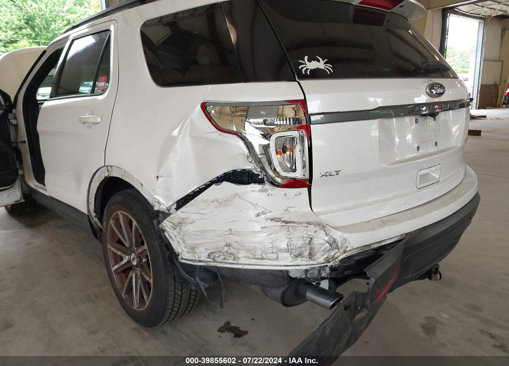 2015 FORD EXPLORER XLT VIN: 1FM5K7D88FGA01451