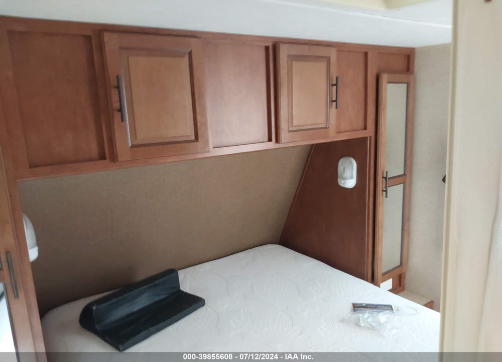 2013 FOREST RIVER TRAILER VIN: 4X4TSVD25DL022297