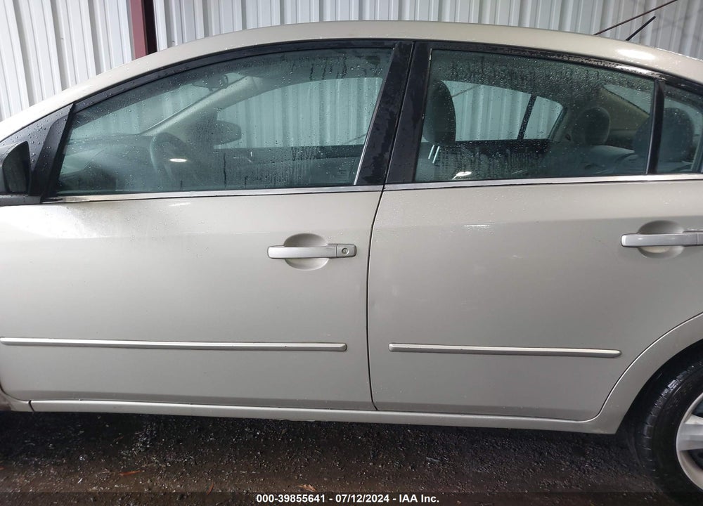 2008 NISSAN SENTRA 2.0 S VIN: 3N1AB61E68L663389