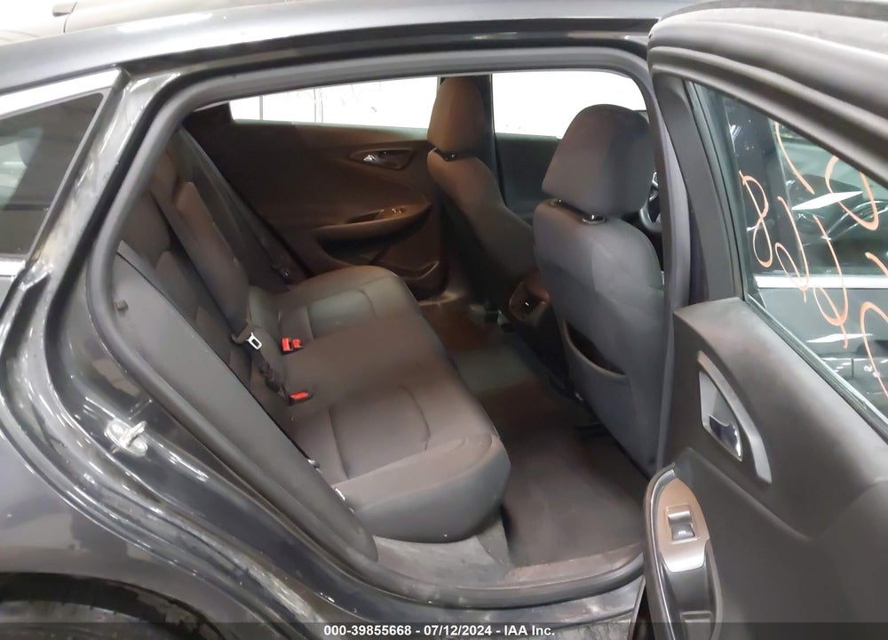 2018 CHEVROLET MALIBU VIN: 1G1ZD5ST4JF127695