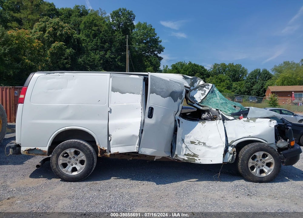 2007 CHEVROLET EXPRESS WORK VAN VIN: 1GCFG15XX71150851