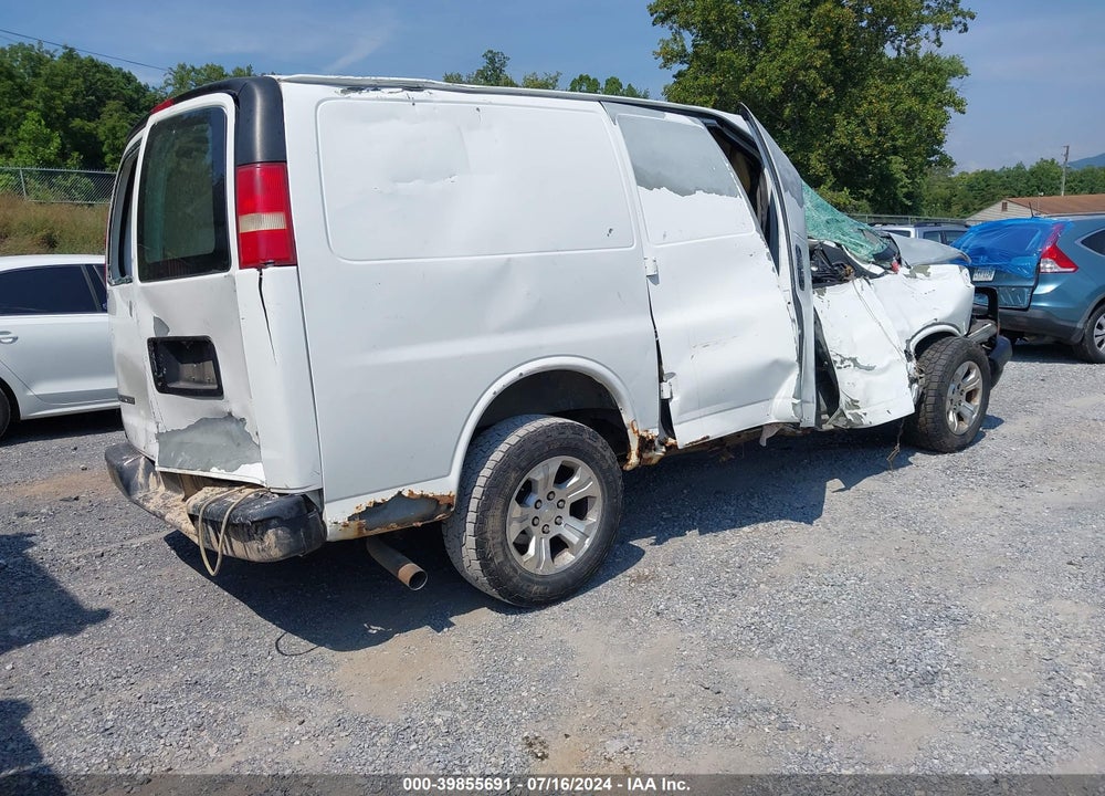 2007 CHEVROLET EXPRESS WORK VAN VIN: 1GCFG15XX71150851
