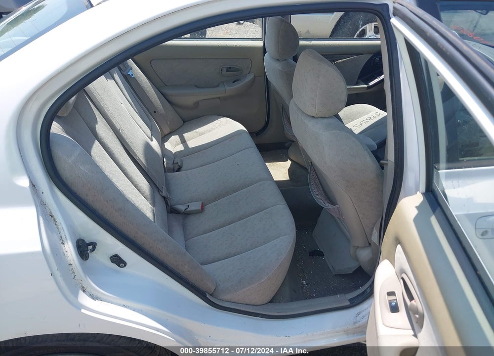 2006 HYUNDAI ELANTRA GLS/LIMITED VIN: KMHDN46D16U240854