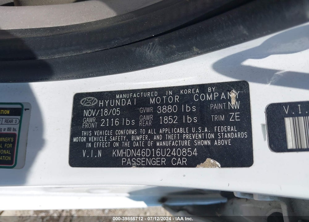 2006 HYUNDAI ELANTRA GLS/LIMITED VIN: KMHDN46D16U240854