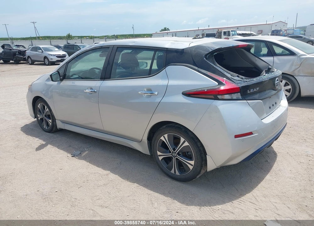 2022 NISSAN LEAF SV 40 KWH VIN: 1N4AZ1CV0NC560880