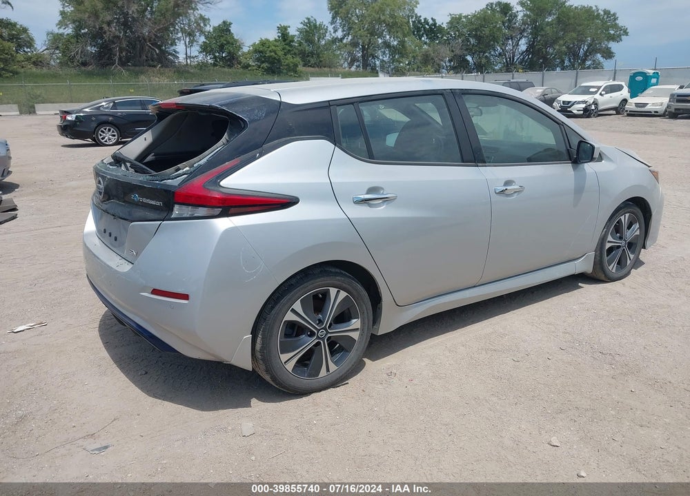 2022 NISSAN LEAF SV 40 KWH VIN: 1N4AZ1CV0NC560880
