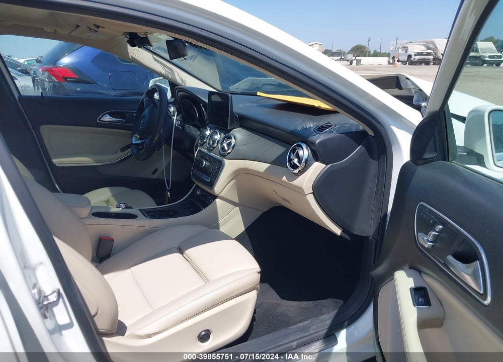 2019 MERCEDES-BENZ GLA 250 VIN: WDCTG4EBXKU009501