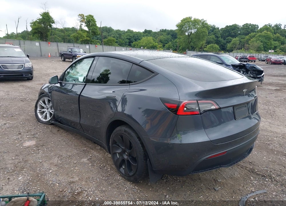2021 TESLA MODEL Y LONG RANGE DUAL MOTOR ALL-WHEEL DRIVE VIN: 5YJYGDEE6MF138658