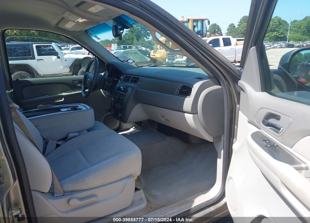 2007 CHEVROLET TAHOE LS VIN: 1GNFC13C57R299690