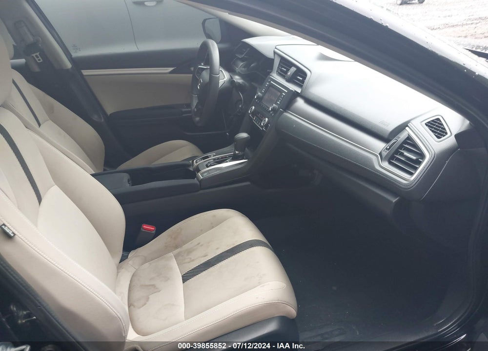 2018 HONDA CIVIC LX VIN: 19XFC2F54JE208620