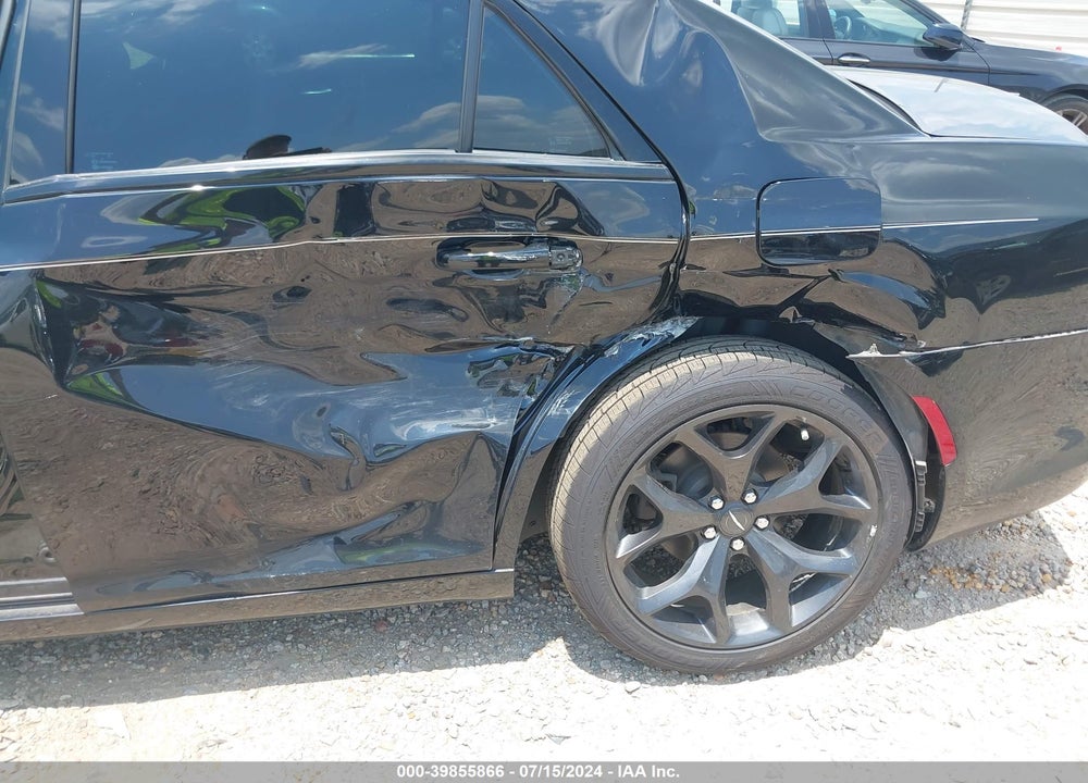 2021 CHRYSLER 300 300S VIN: 2C3CCABG3MH502169