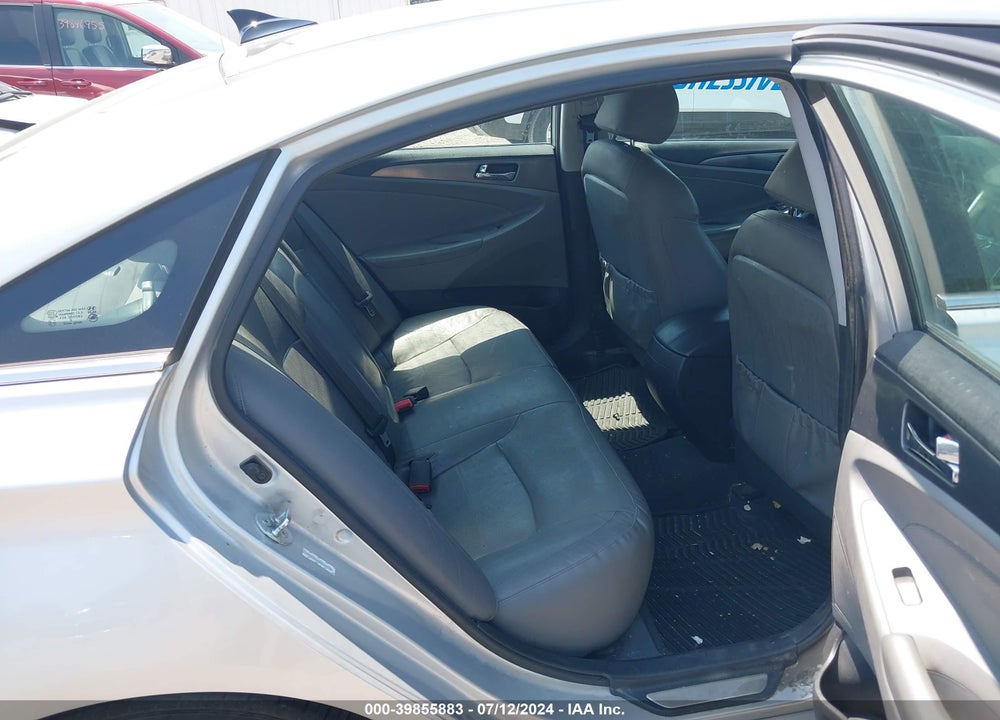 2014 HYUNDAI SONATA HYBRID LIMITED VIN: KMHEC4A49EA104733