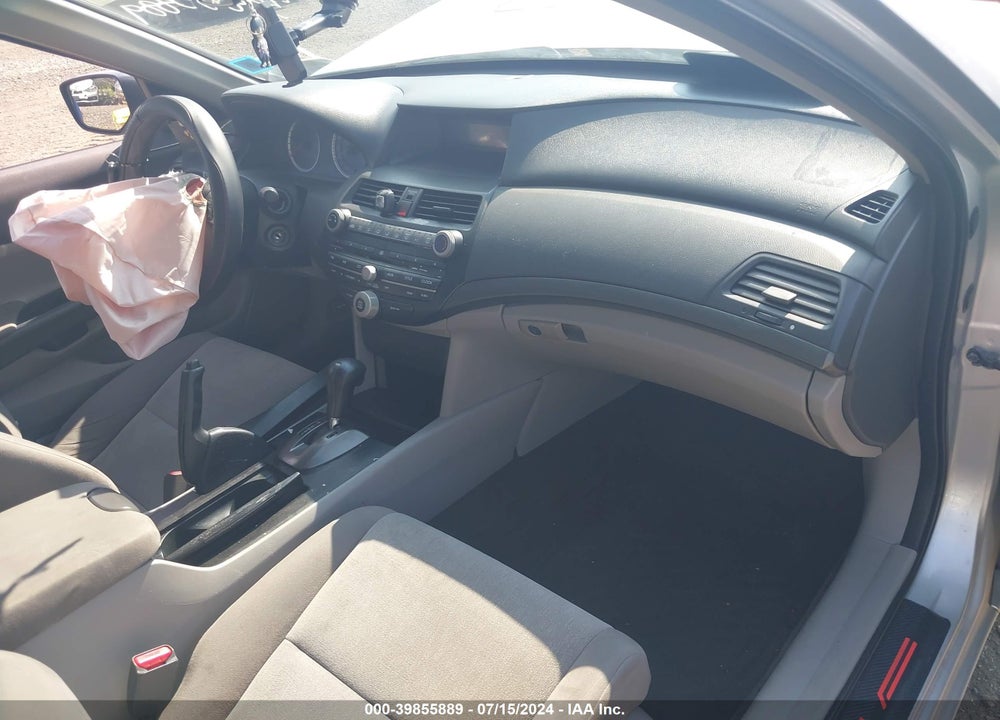 2010 HONDA ACCORD 2.4 LX-P VIN: 1HGCP2F40AA018896