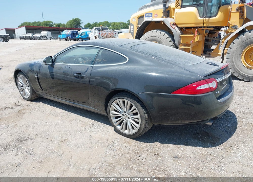 2010 JAGUAR XK VIN: SAJWA4FB0ALB36916