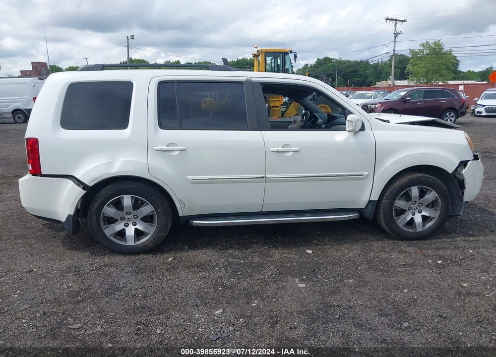 2014 HONDA PILOT TOURING VIN: 5FNYF4H92EB011098