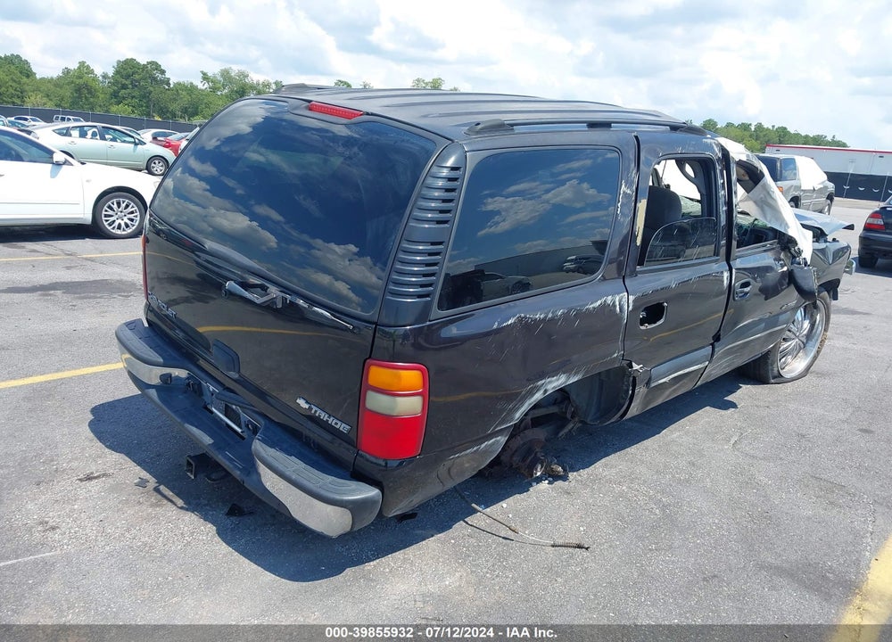 2003 CHEVROLET TAHOE LS VIN: 1GNEK13V33R288410
