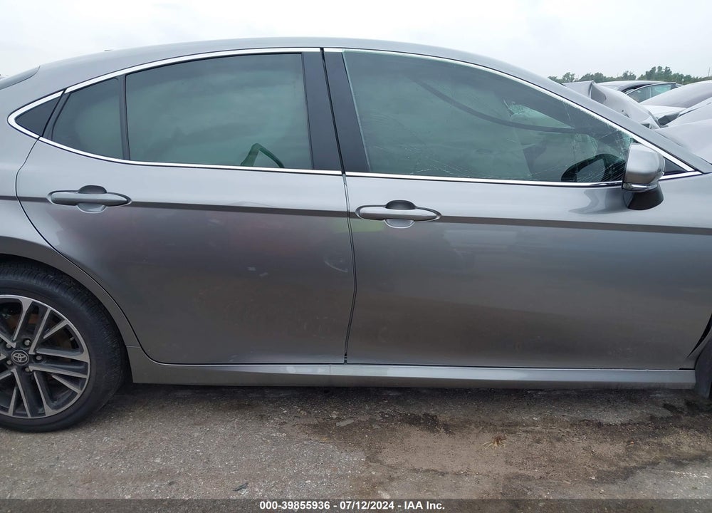 2025 TOYOTA CAMRY XLE VIN: 4T1DAACK2SU505238