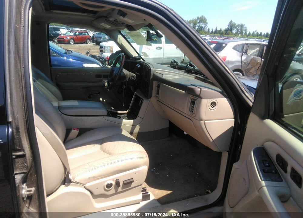 2004 CADILLAC ESCALADE STANDARD VIN: 1GYEK63N94R199393