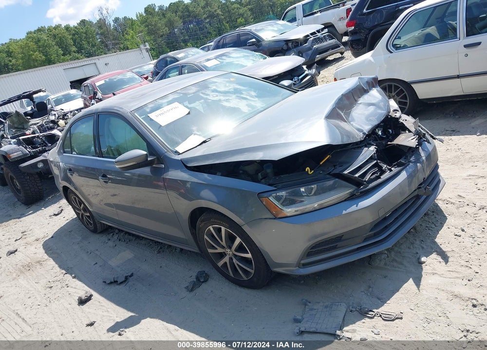 2017 VOLKSWAGEN JETTA 1.4T SE VIN: 3VWDB7AJ8HM415486