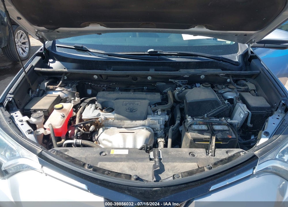 2017 TOYOTA RAV4 XLE VIN: 2T3WFREV9HW355046
