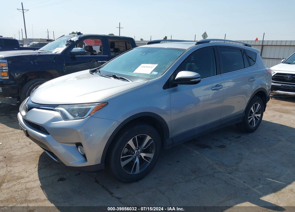 2017 TOYOTA RAV4 XLE VIN: 2T3WFREV9HW355046