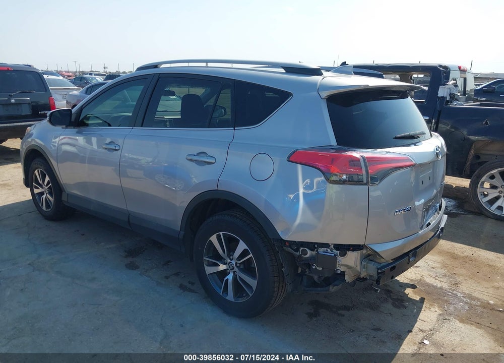 2017 TOYOTA RAV4 XLE VIN: 2T3WFREV9HW355046
