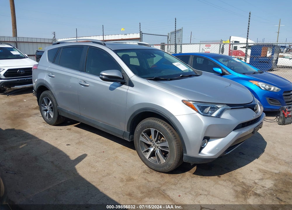 2017 TOYOTA RAV4 XLE VIN: 2T3WFREV9HW355046