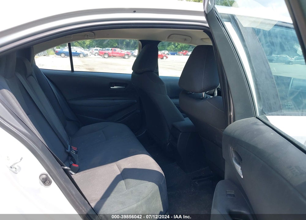 2021 TOYOTA COROLLA LE VIN: 5YFEPMAE6MP260756