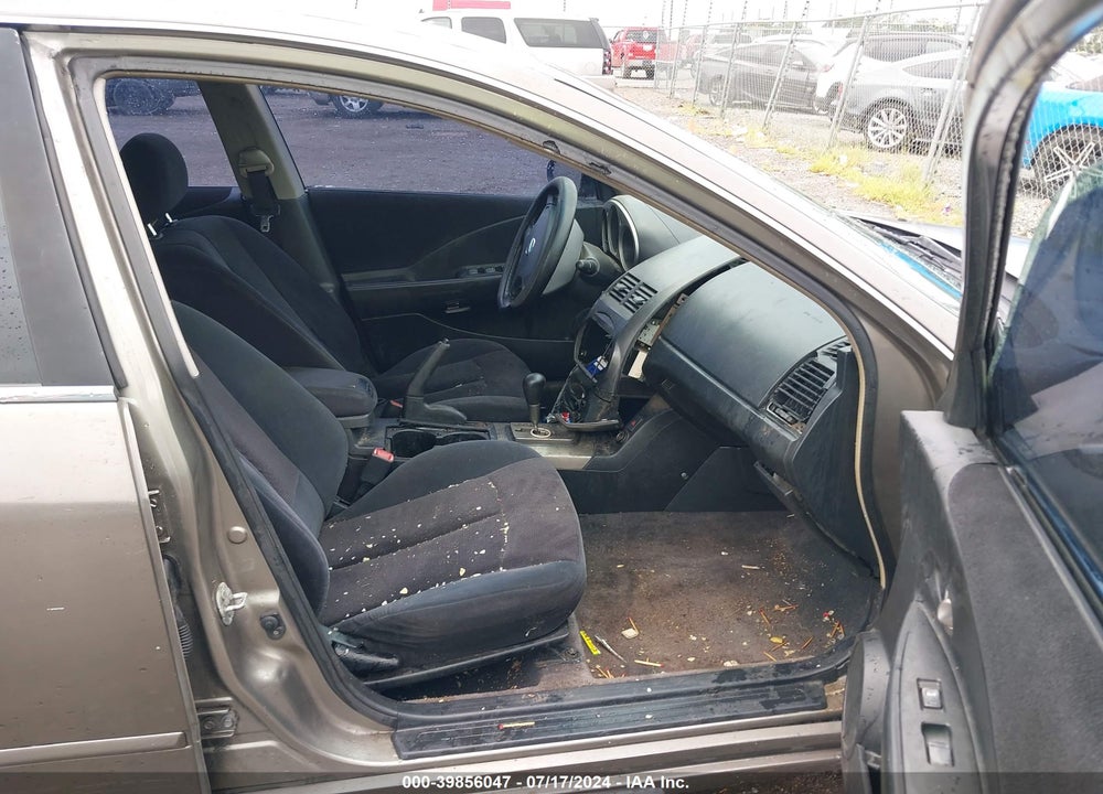 2003 NISSAN ALTIMA 2.5 S VIN: 1N4AL11D73C155804