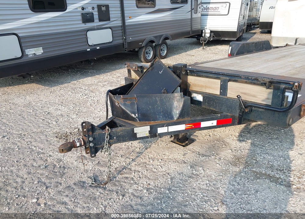 2018 UTILITY STAG FLATBED VIN: 4S91F2628JA377099