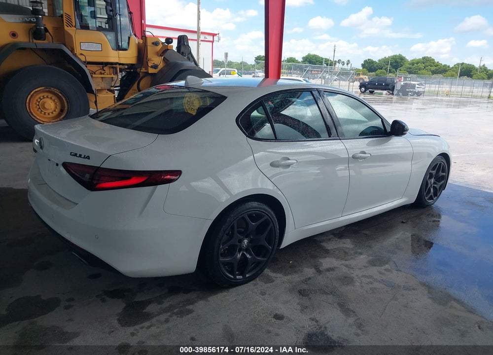 2021 ALFA ROMEO GIULIA RWD VIN: ZARFAMAN6M7638815