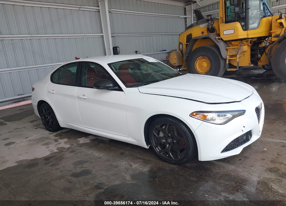 2021 ALFA ROMEO GIULIA RWD VIN: ZARFAMAN6M7638815