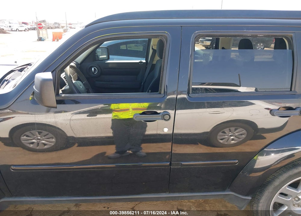 2011 DODGE NITRO HEAT VIN: 1D4PU4GK5BW554526