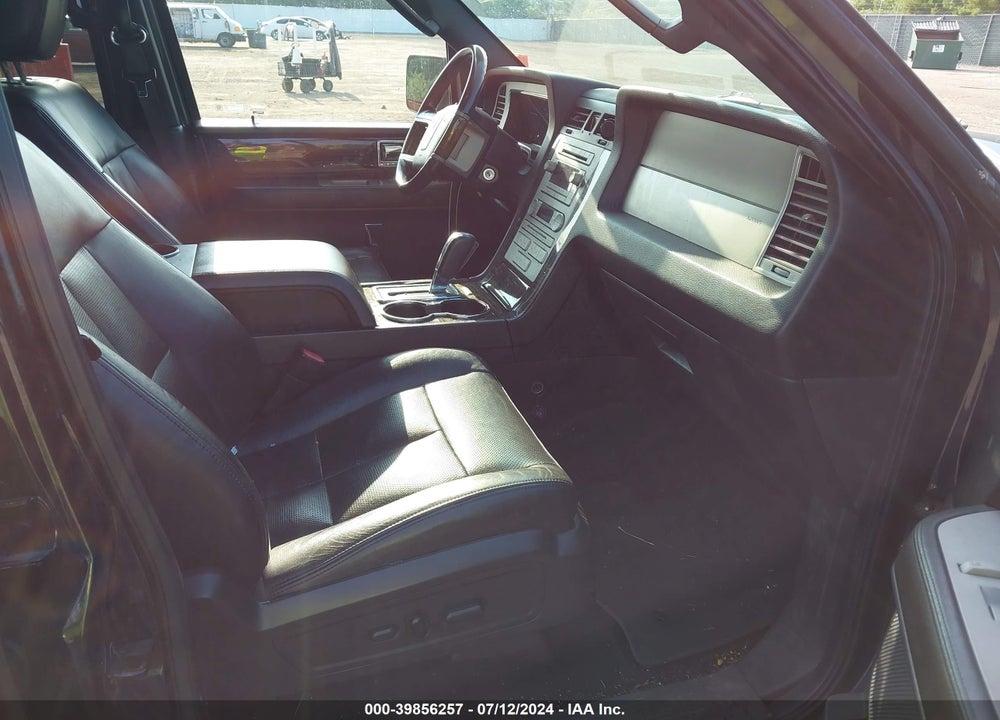 2010 LINCOLN NAVIGATOR VIN: 5LMJJ2J51AEJ06140