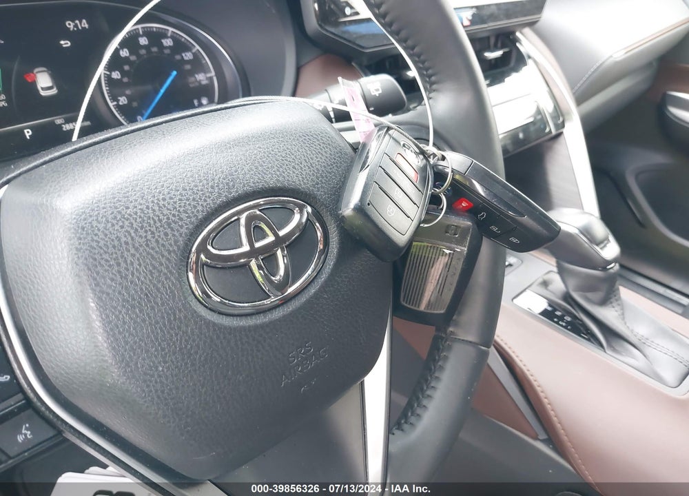 2021 TOYOTA VENZA LIMITED VIN: JTEAAAAH2MJ052057
