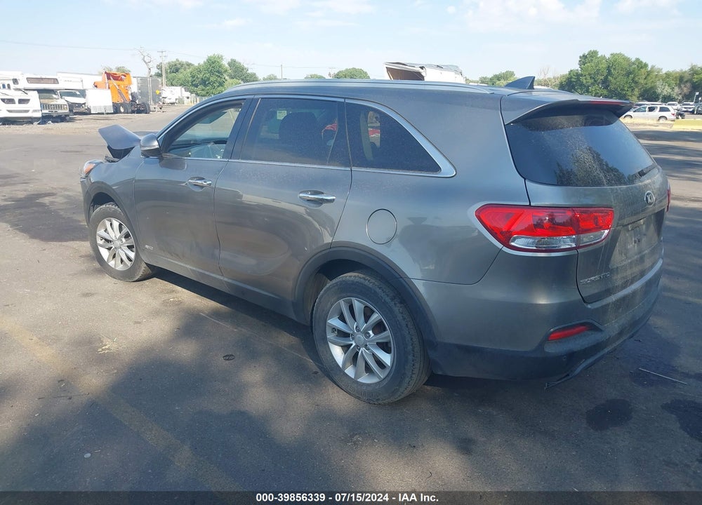 2017 KIA SORENTO 2.4L LX VIN: 5XYPGDA31HG289860