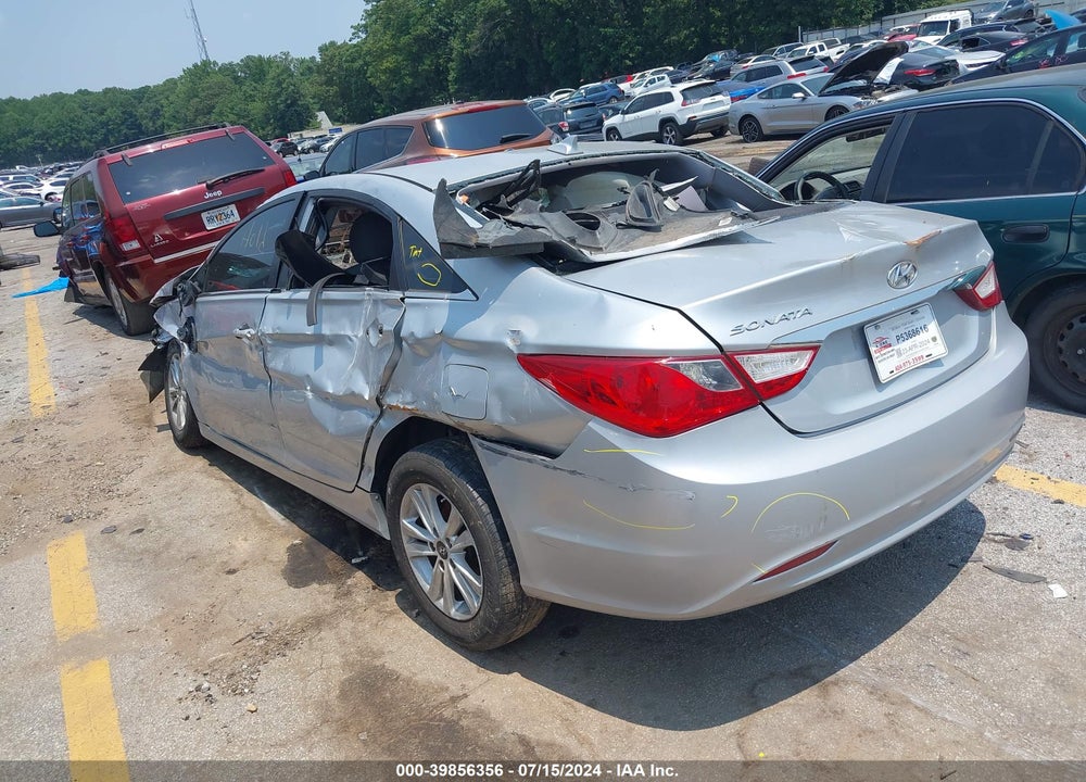 2013 HYUNDAI SONATA GLS VIN: 5NPEB4AC1DH654028