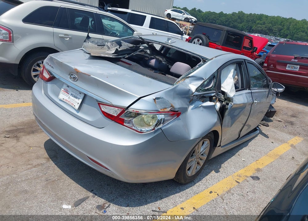 2013 HYUNDAI SONATA GLS VIN: 5NPEB4AC1DH654028